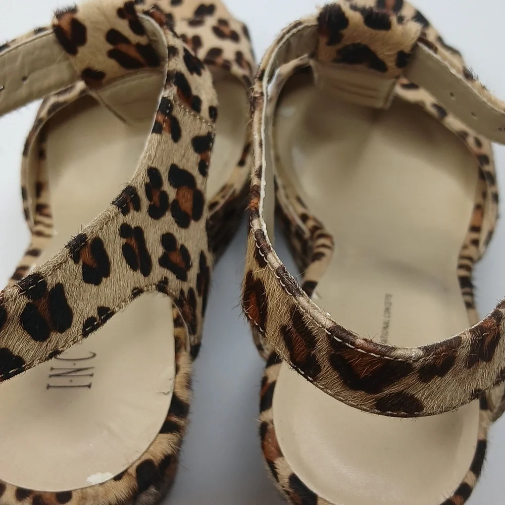 INC‎ International Concepts leopard print wedge sandals
